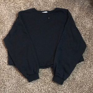 Zara Women’s Oversized Black Cropped Sweatshirt L